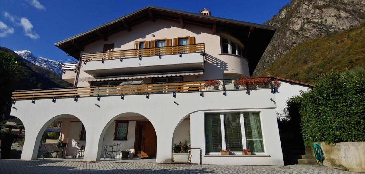 B&B Cav Rondinella Chiavenna Extérieur photo